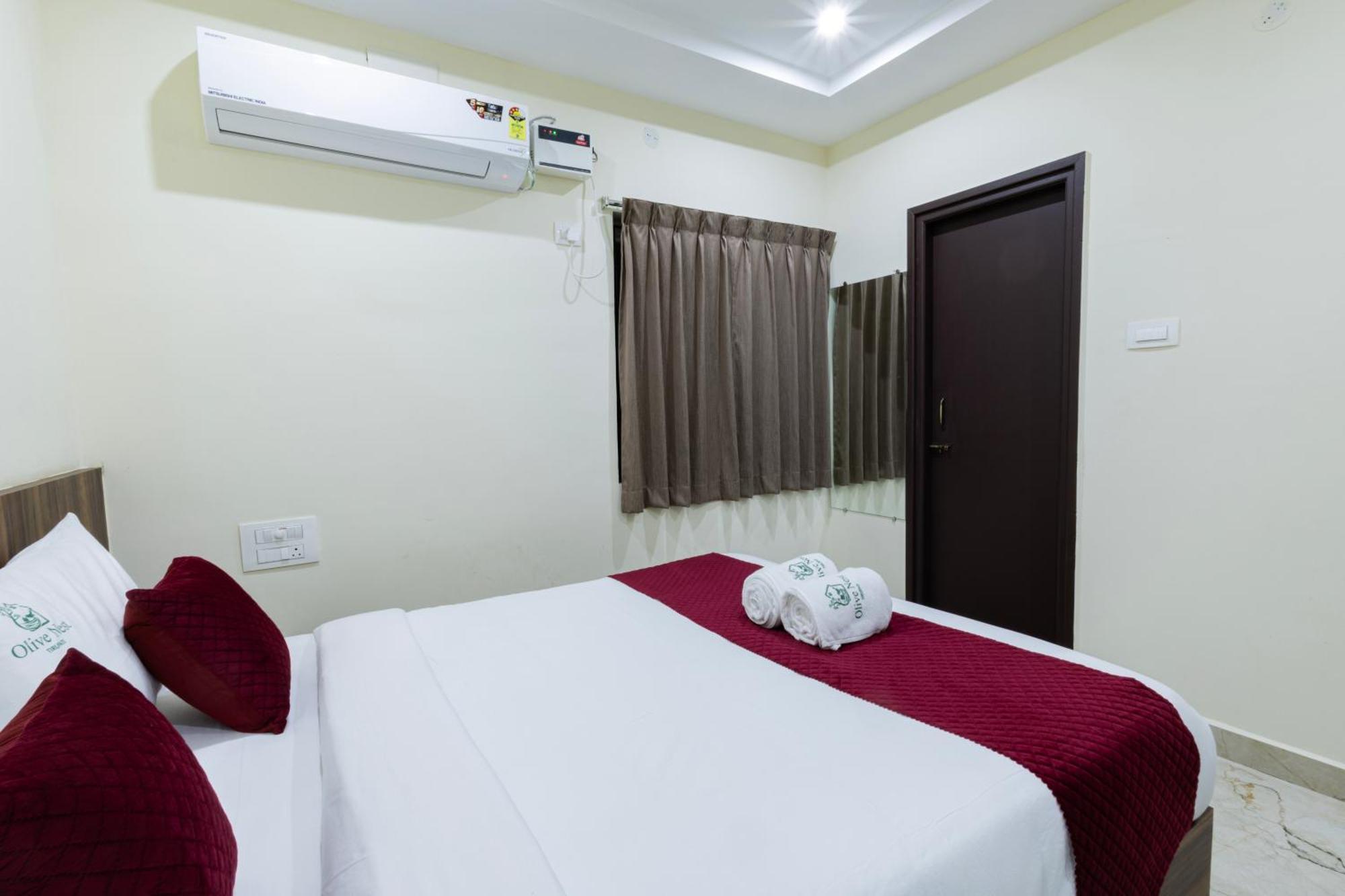 Olive Nest- Tirupati Bus Stand- 300 Meters, Railway Station- 400 Meters Hotel Buitenkant foto